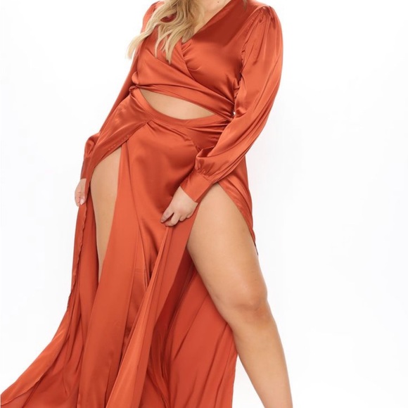 🆕 ENTICE ME MAXI DRESS Size XL - Picture 8 of 9